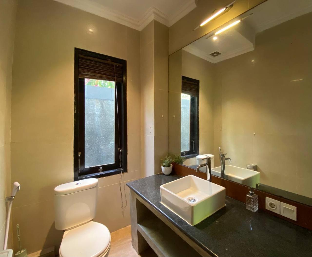 Villa Mayu Dedaries Seminyak  Ngoại thất bức ảnh